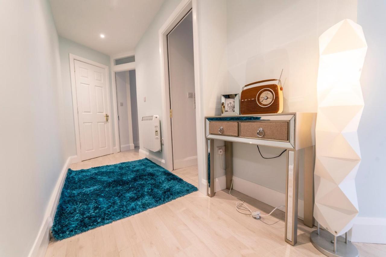 Luxurious Seaside Apartment Galway Extérieur photo